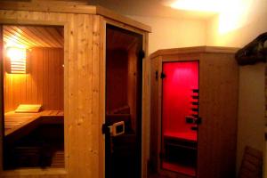 images/sauna/sauna03.jpg